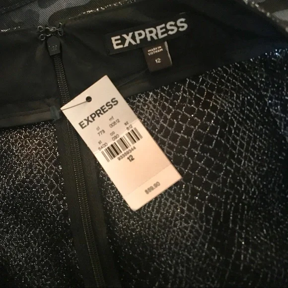 Express Black Metallic Women Shorts - Picture 7 of 8